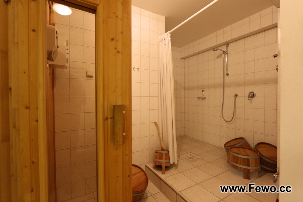 17459 Zempin Waldstrasse 8 a, Villa Irene, Sauna und Fitness, www.Ferienwohnungen-Herrmann.de